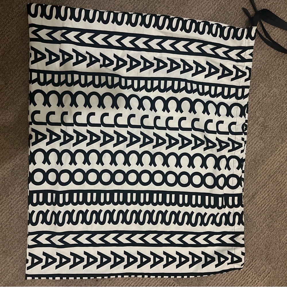Marc Jacob dustbag